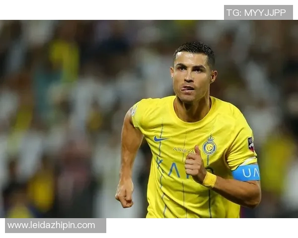 现役足球明星中的顶尖巨星是谁引领全球足坛风潮